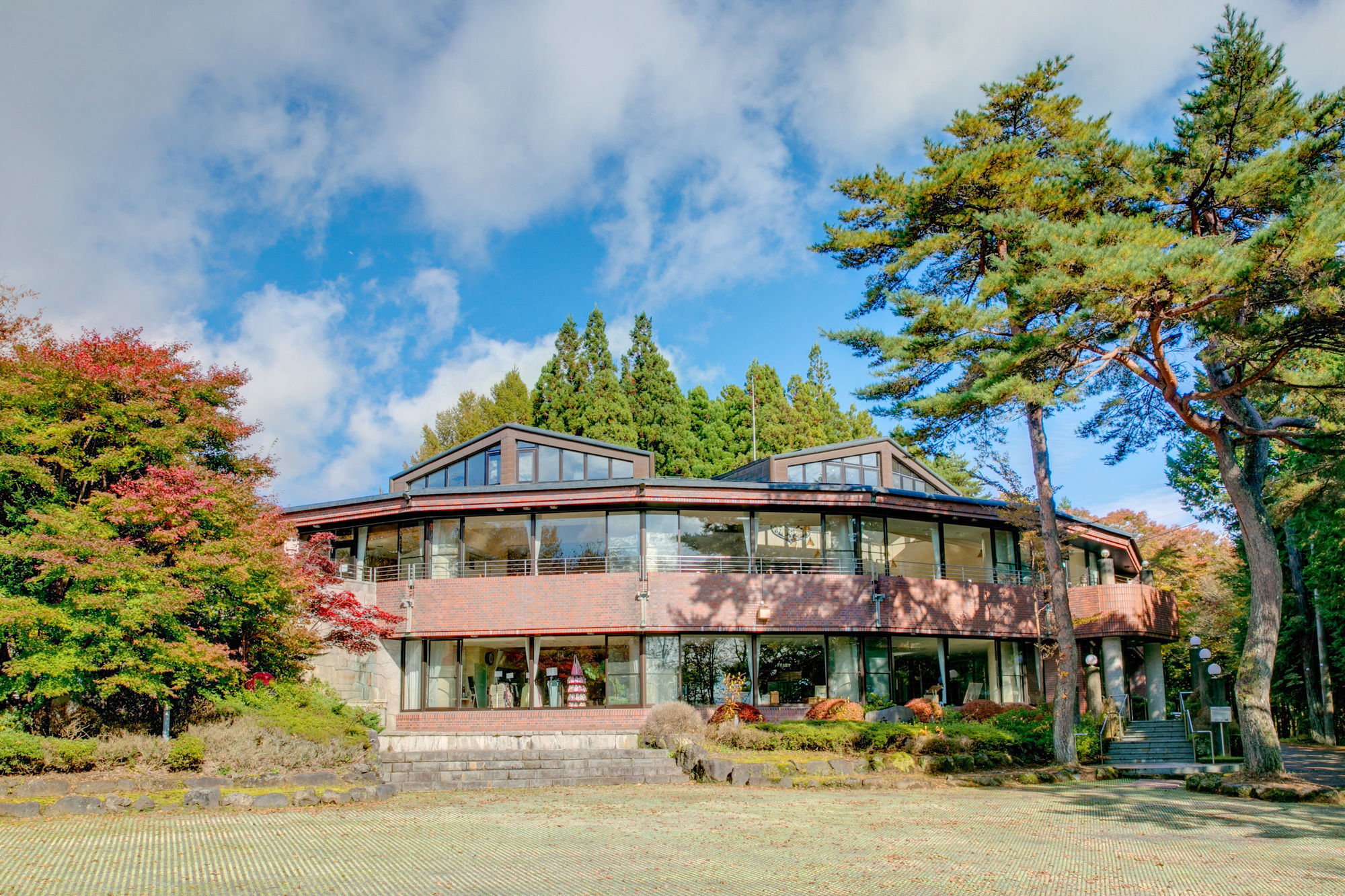 ホテル 山中湖 秀山荘 山中湖村 エクステリア 写真